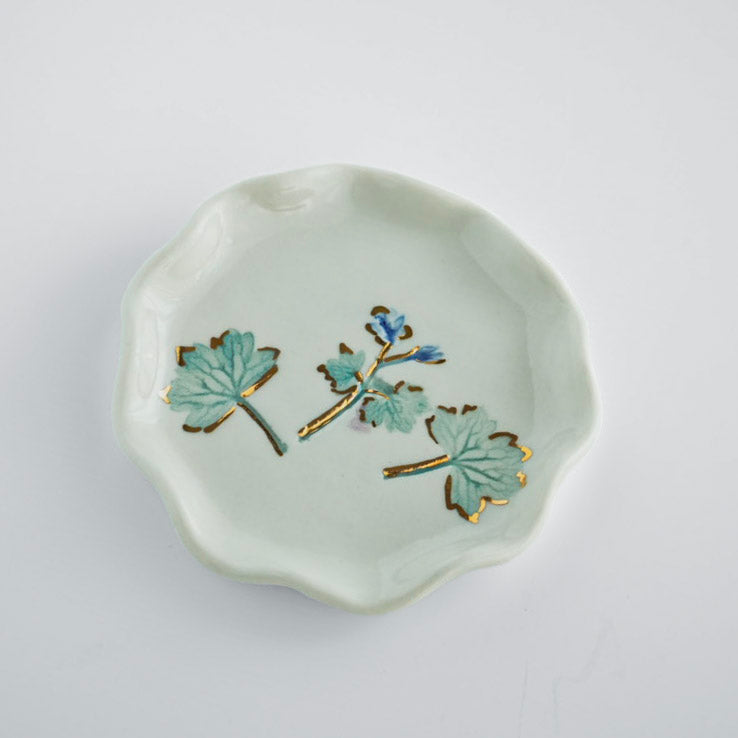 Kat Samaha｜ジュエリーディッシュ│マルバフウロ│24金│7.5cm×8cm