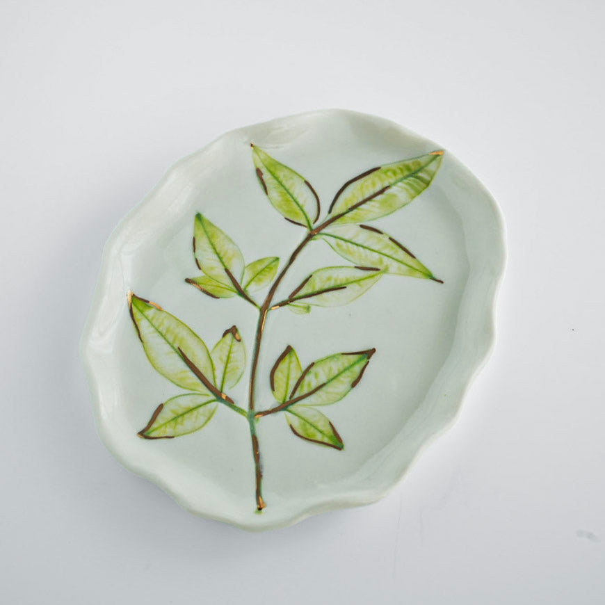 Kat Samaha｜ジュエリーディッシュ｜ナンテンの葉｜24金│横 約8cm×縦 約11.5cm